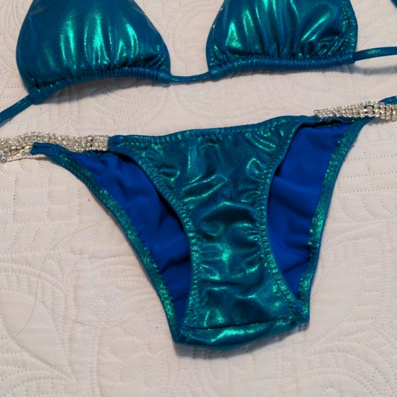 Competition- photo shoot- cheeky and triangle- sexy bikini, swimsuit! beach! ⛱️ - Picture 3 of 7